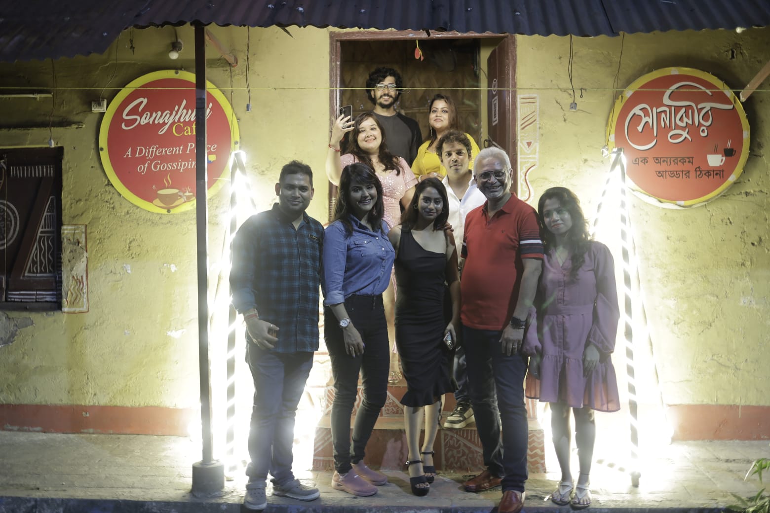 পূজোর আগমনীতে ঝলমলে সন্ধ্যা , গ্লিটারিস্ট ম্যাগাজিনের ৪০তম সংখ্যা উন্মোচন