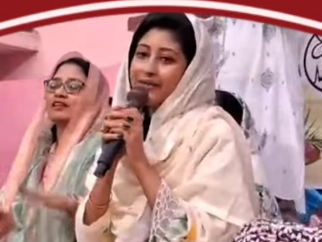 ইফতার মঞ্চে সম্প্রীতির বার্তা, মানুষের দোয়া নিয়ে এগোতে চান লাভলী মৈত্র